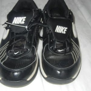 Boy's Nike Air Sneakers Size 6.5